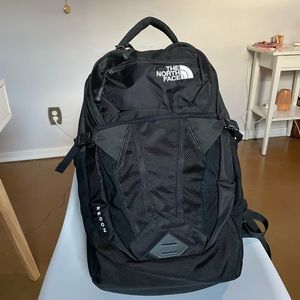 Black North Face Recon backpack